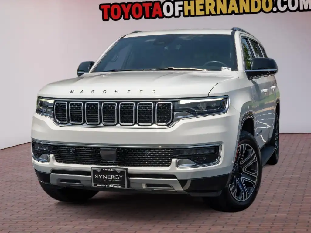 2024 Jeep Wagoneer Series II 4WD's photo