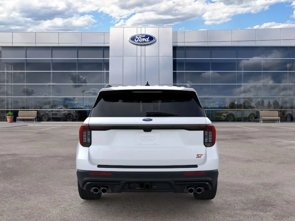 2026 Ford Explorer ST 4WD photo 5