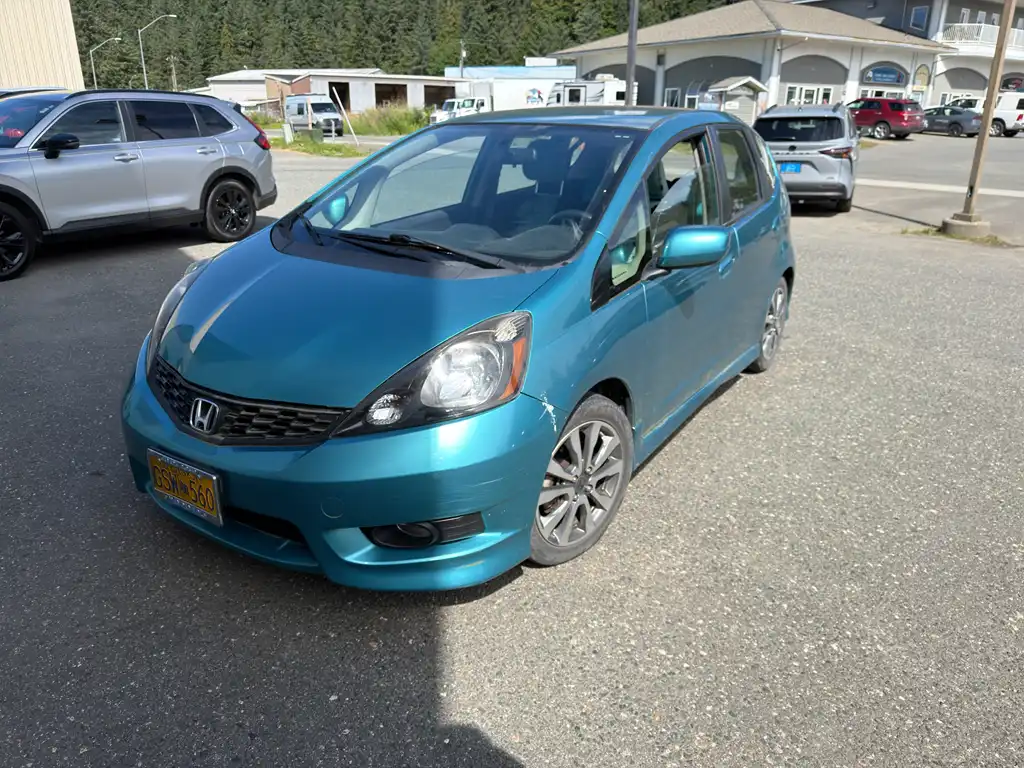 2013 Honda Fit Sport Auto's photo