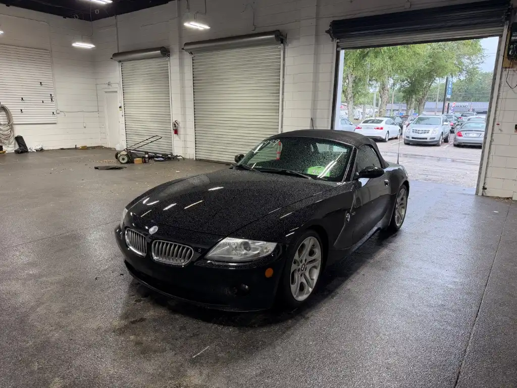 2005 BMW Z4 Roadster 3.0i's photo