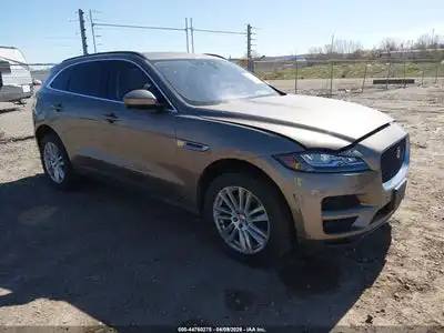 2017 Jaguar F-PACE 20d Prestige AWD's photo