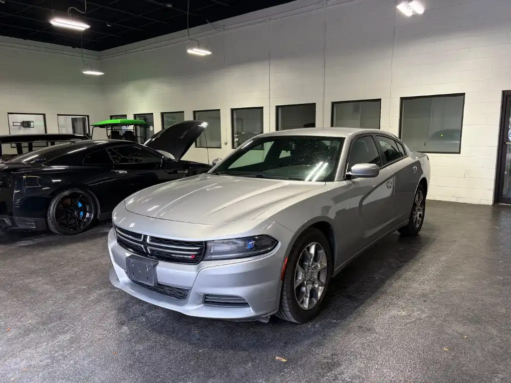 2015 Dodge Charger SE AWD's photo