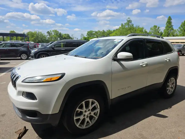 2017 Jeep Cherokee Latitude 4X4's photo