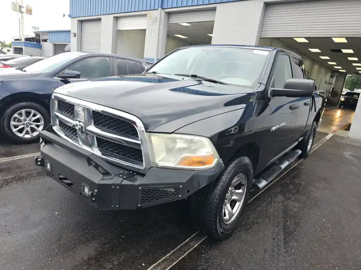 2011 RAM 1500 ST 4x4 Quad Cab's photo