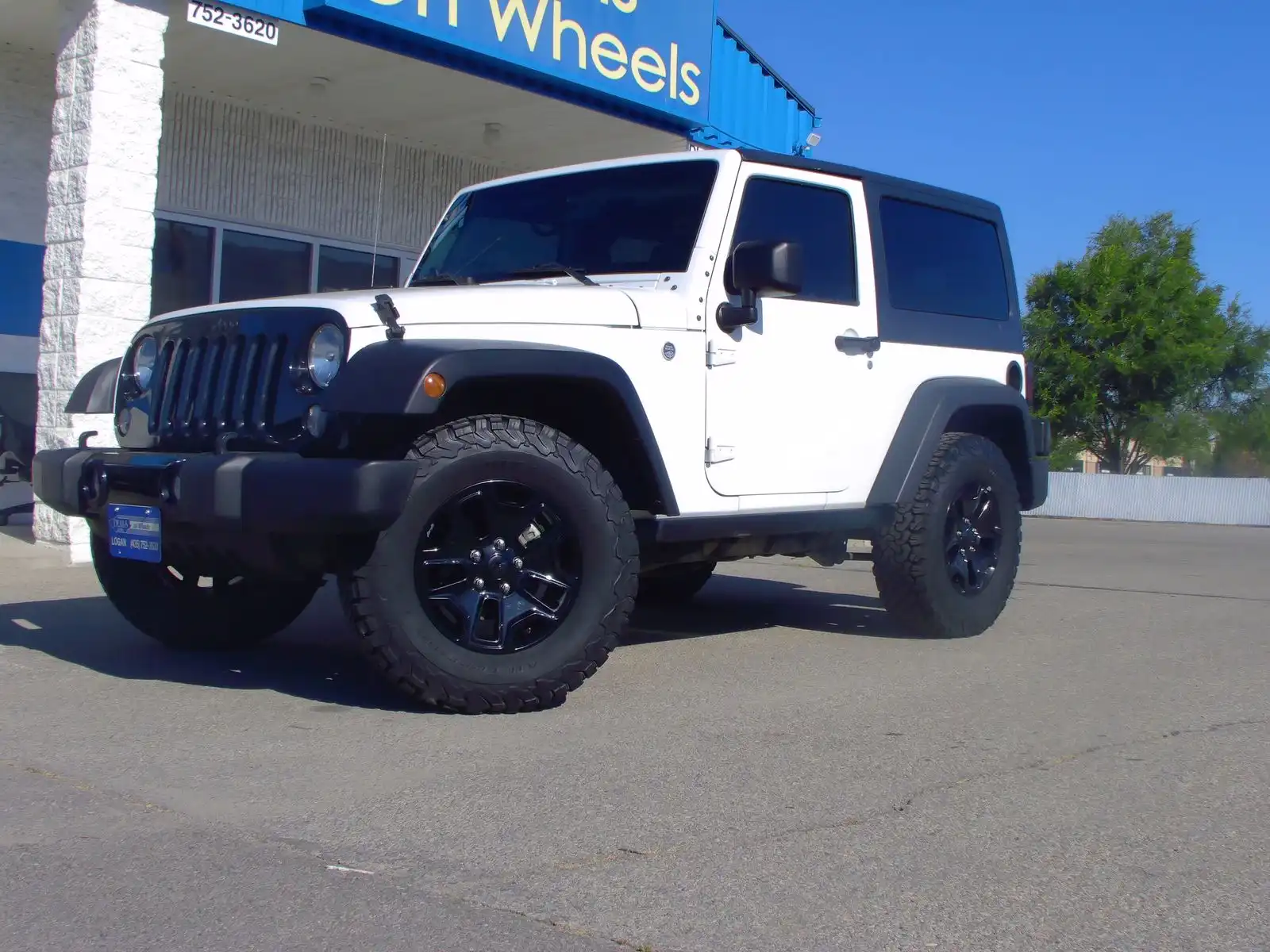 2014 Jeep Wrangler Willys Wheeler's photo