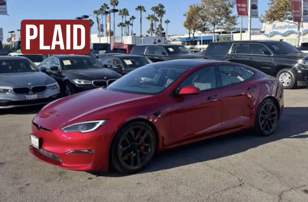 2024 Tesla Model S Plaid's photo
