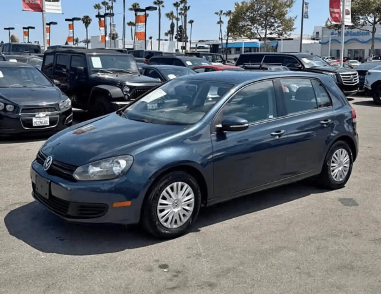 2013 Volkswagen Golf 2.5L 4-door Auto w/Convenience PZEV's photo