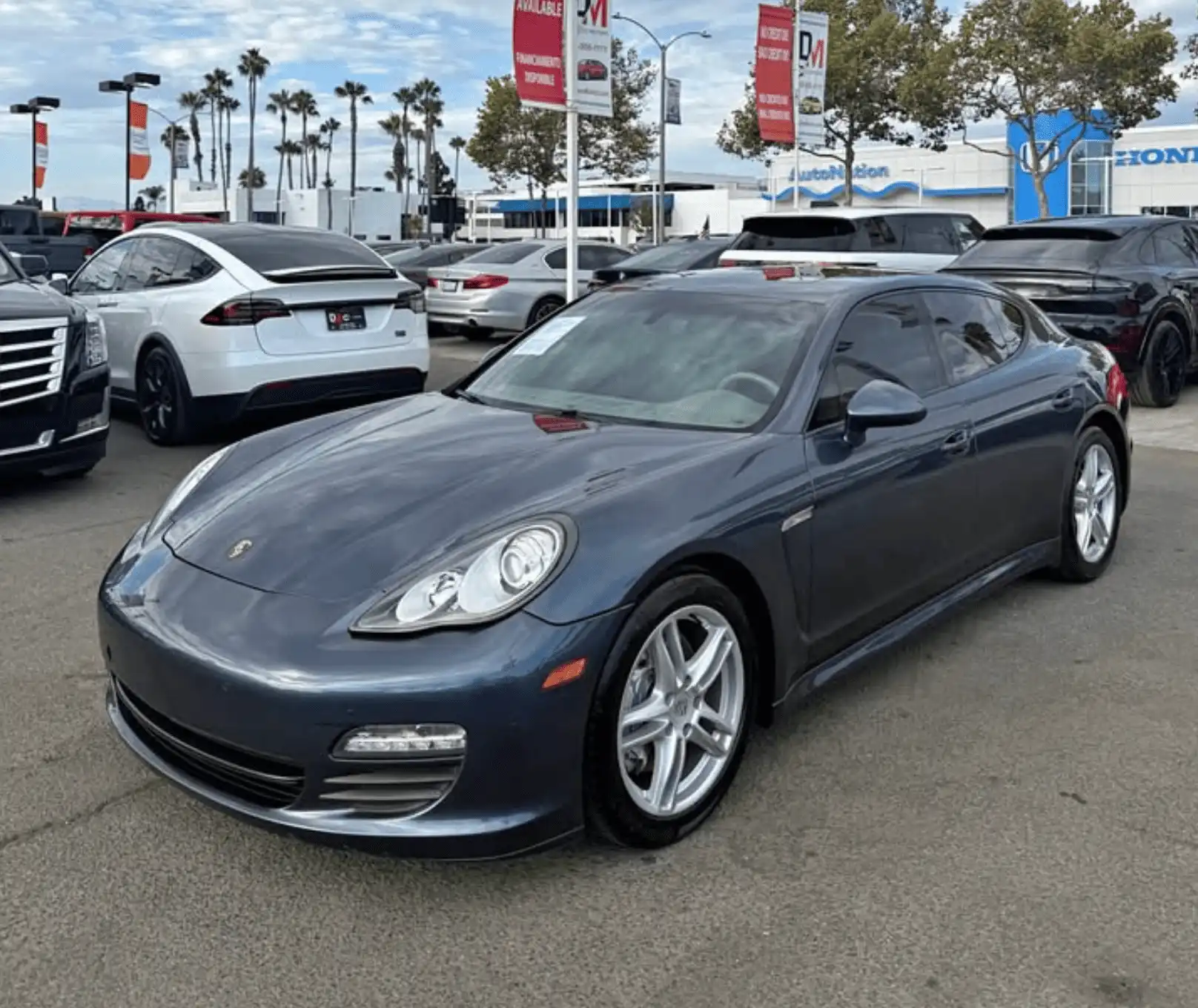 2011 Porsche Panamera 4's photo