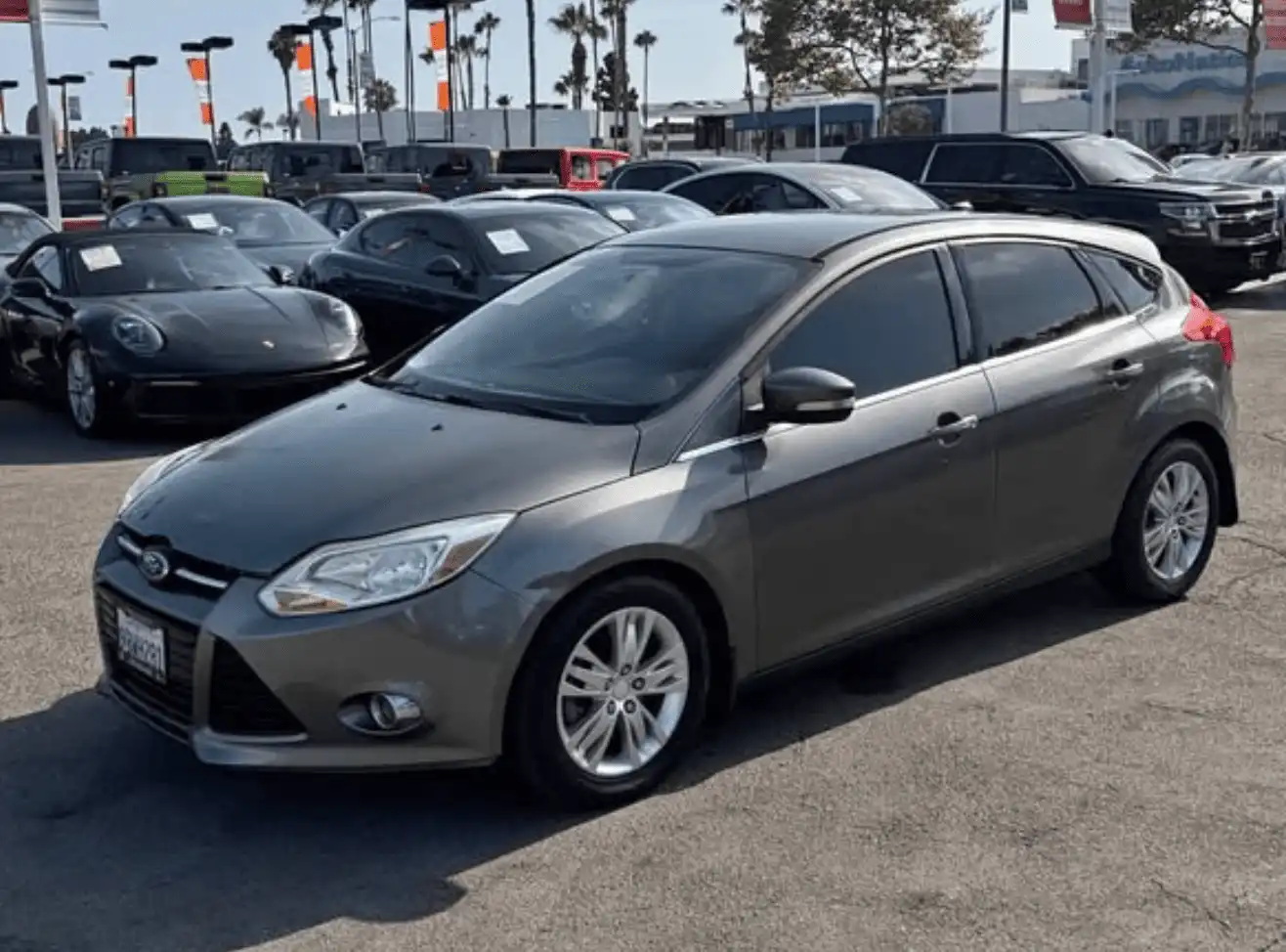 2012 Ford Focus 5 Door Hatch SEL's photo