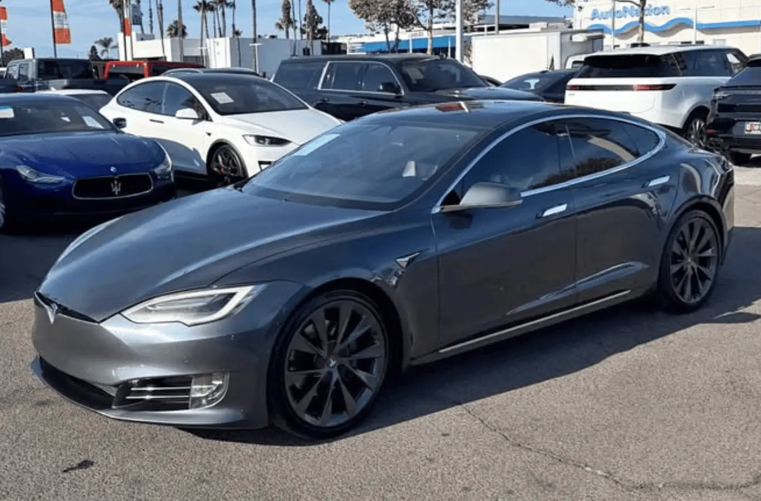 Vehicle Image 1