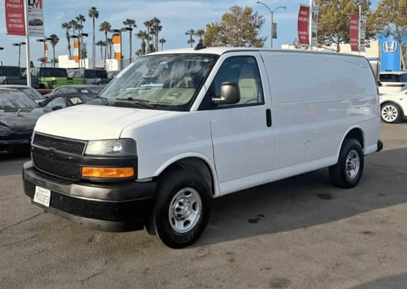 2021 Chevrolet Express 3500 Work Van HD's photo