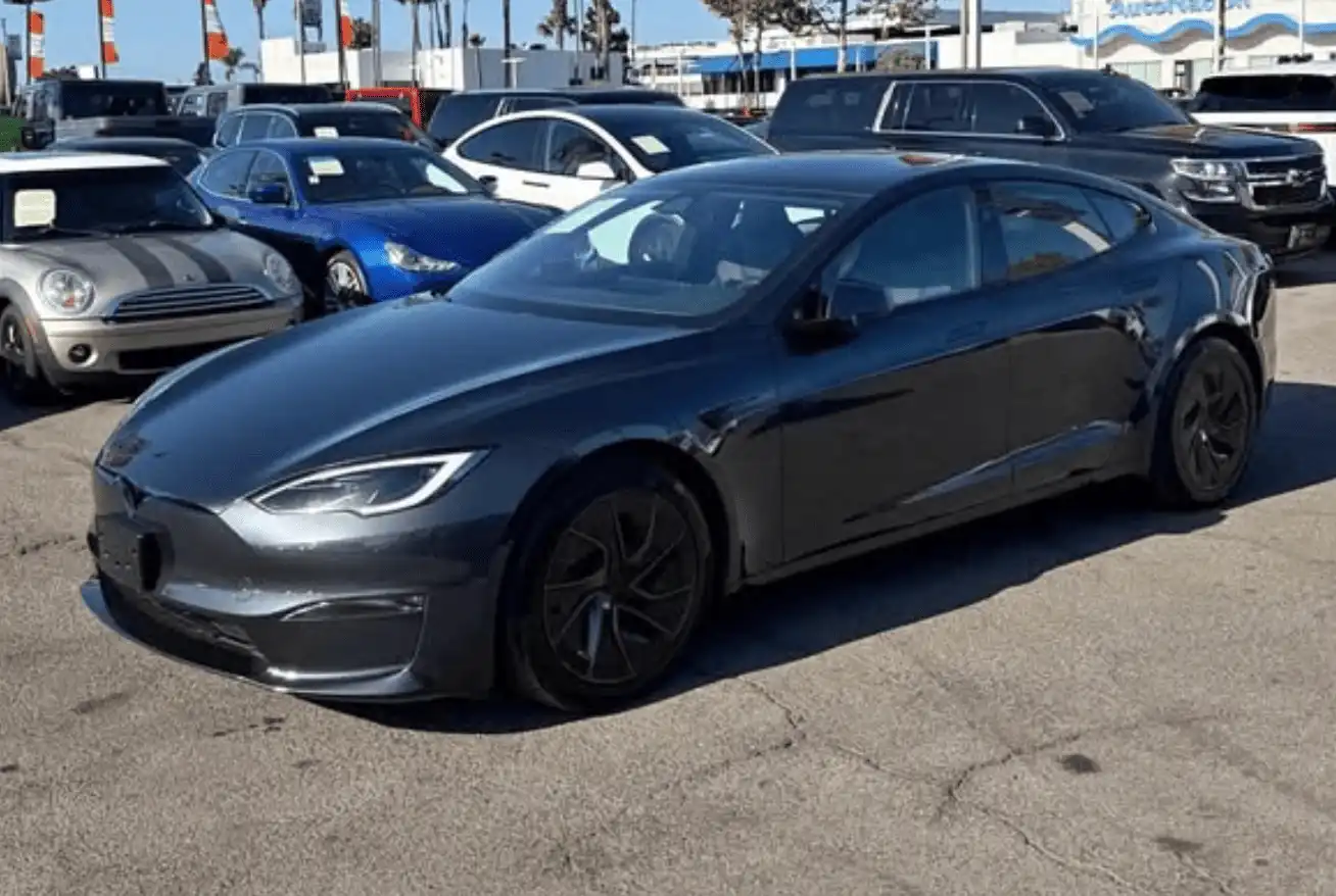 2026 Tesla Model S Base's photo