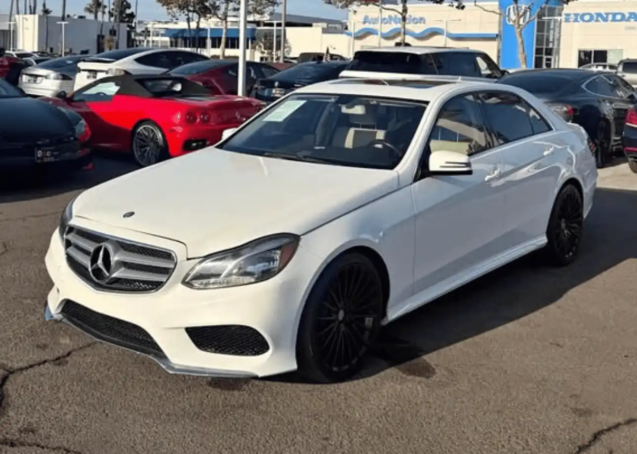 2016 Mercedes-Benz E-Class E350 Sport's photo
