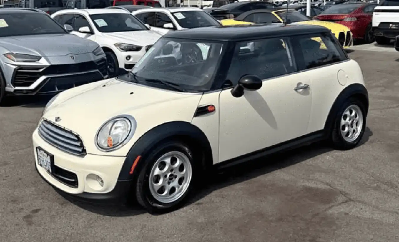 2012 MINI Cooper Base's photo
