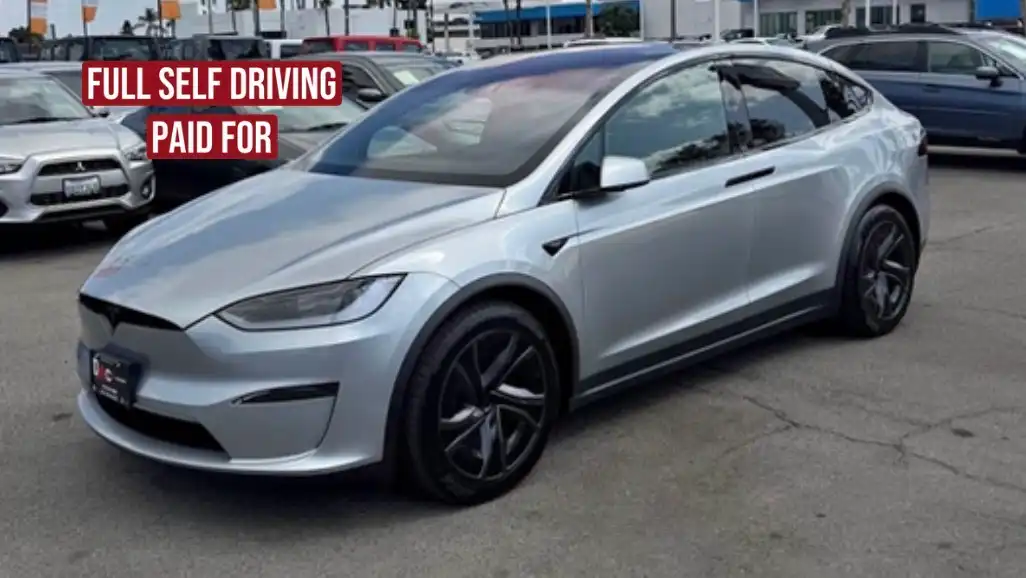 2026 Tesla Model X Long Range's photo
