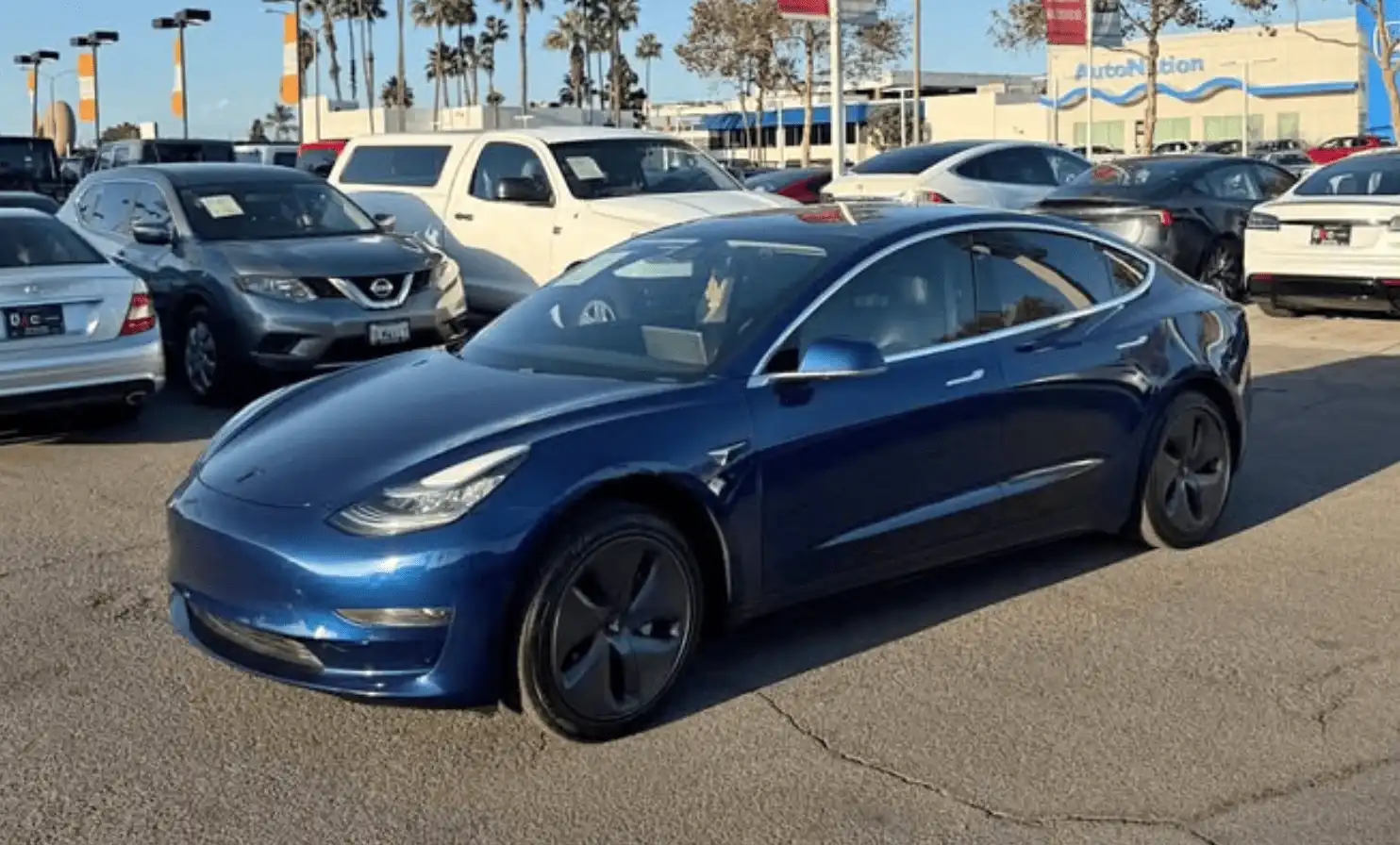 2020 Tesla Model 3 Standard Range Plus's photo