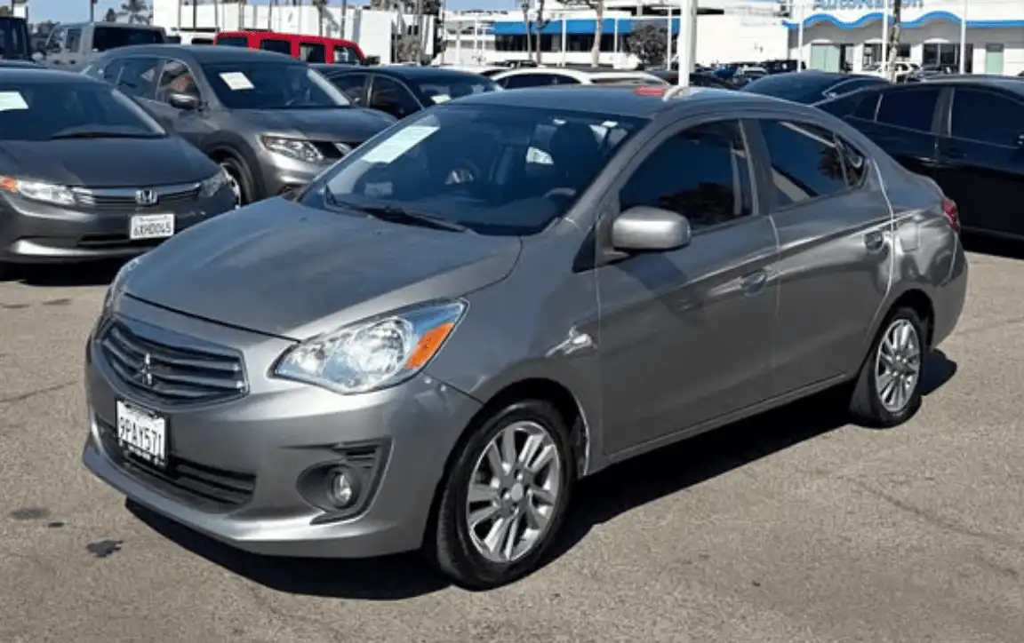 2018 Mitsubishi Mirage ES CVT's photo