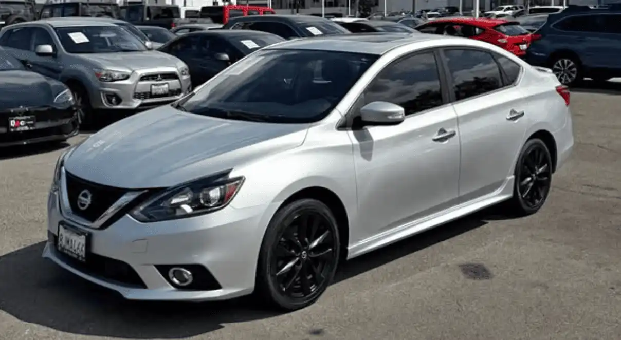 2019 Nissan Sentra SR Turbo CVT's photo
