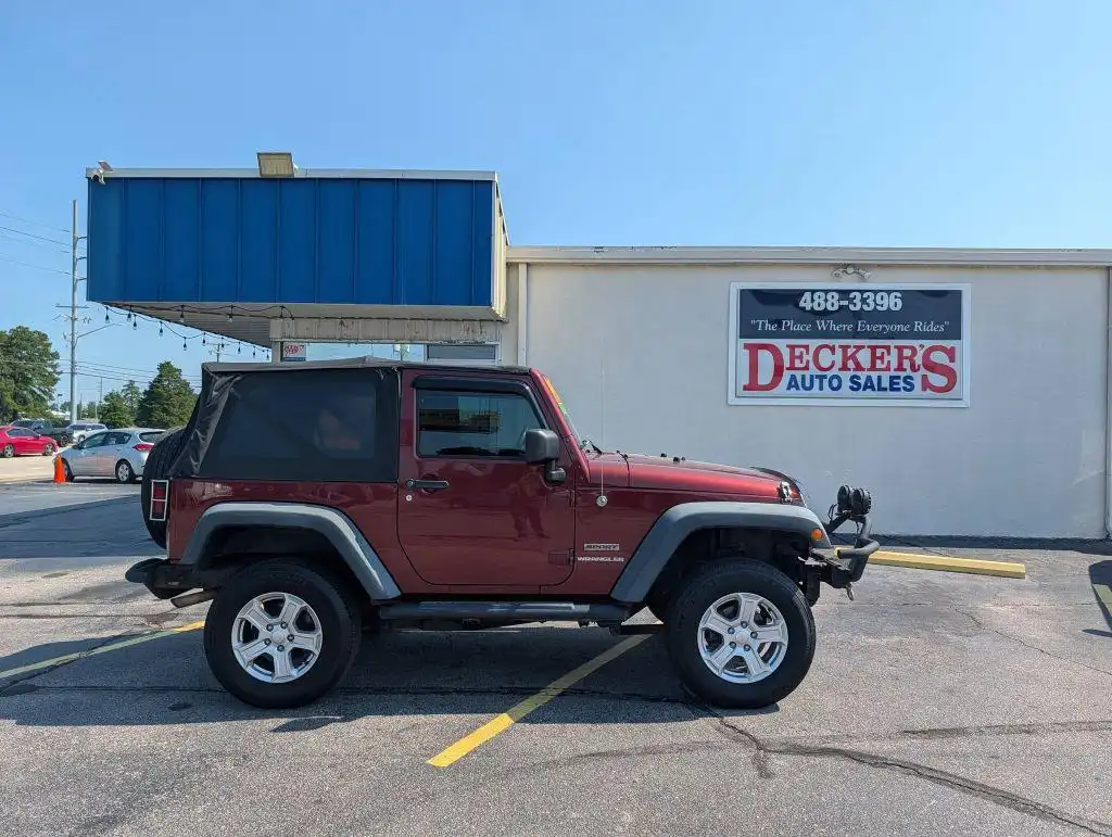 2010 Jeep Wrangler Sport's photo
