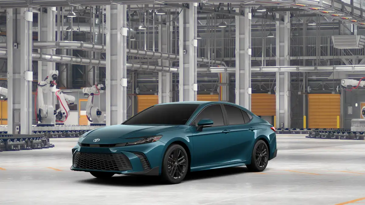 2026 Toyota Camry SE Hybrid's photo