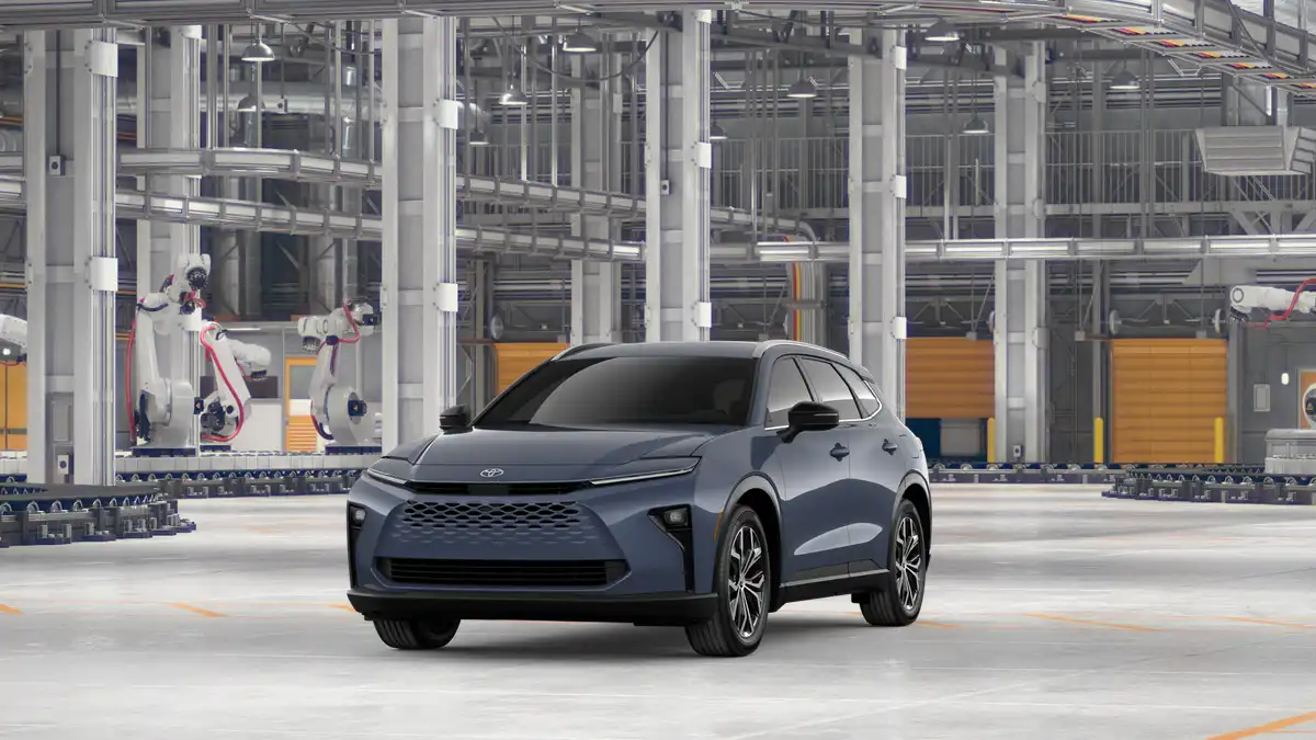 2026 Toyota Crown Signia XLE AWD's photo