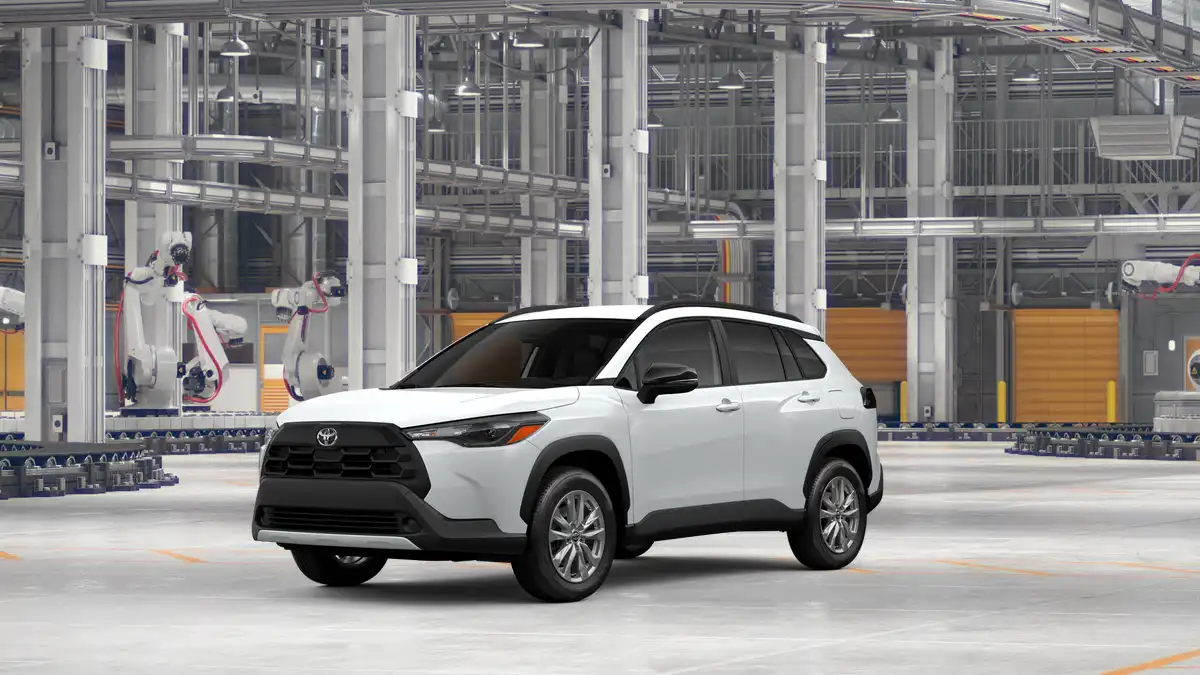2026 Toyota Corolla Cross LE FWD's photo