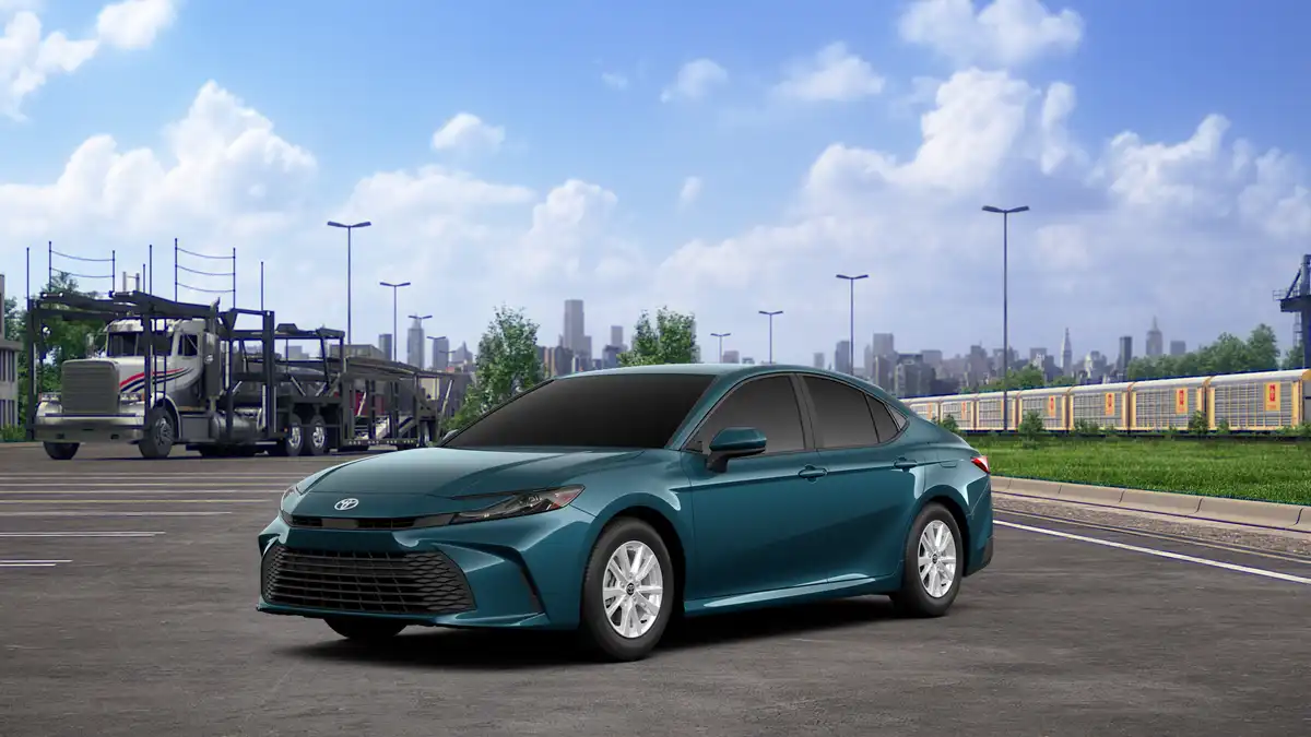 2026 Toyota Camry LE Hybrid's photo