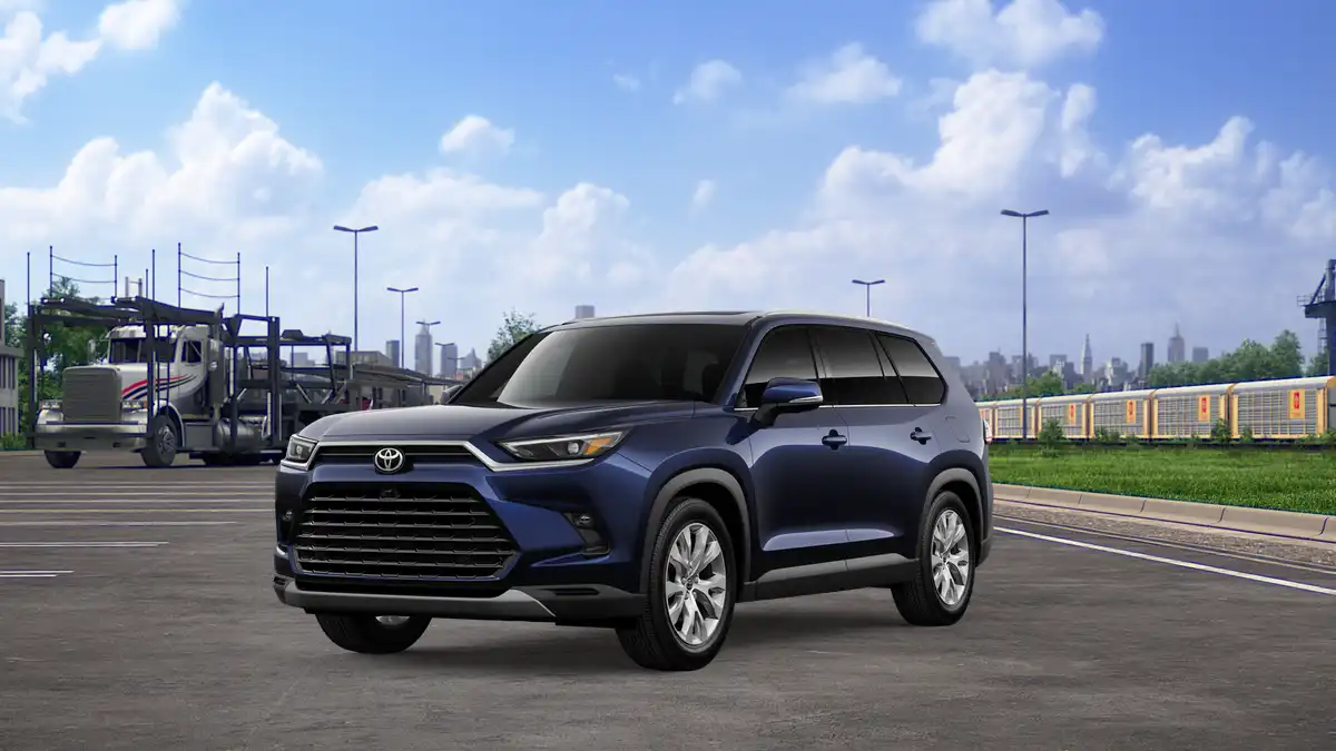 2026 Toyota Grand Highlander Hybrid Limited AWD's photo