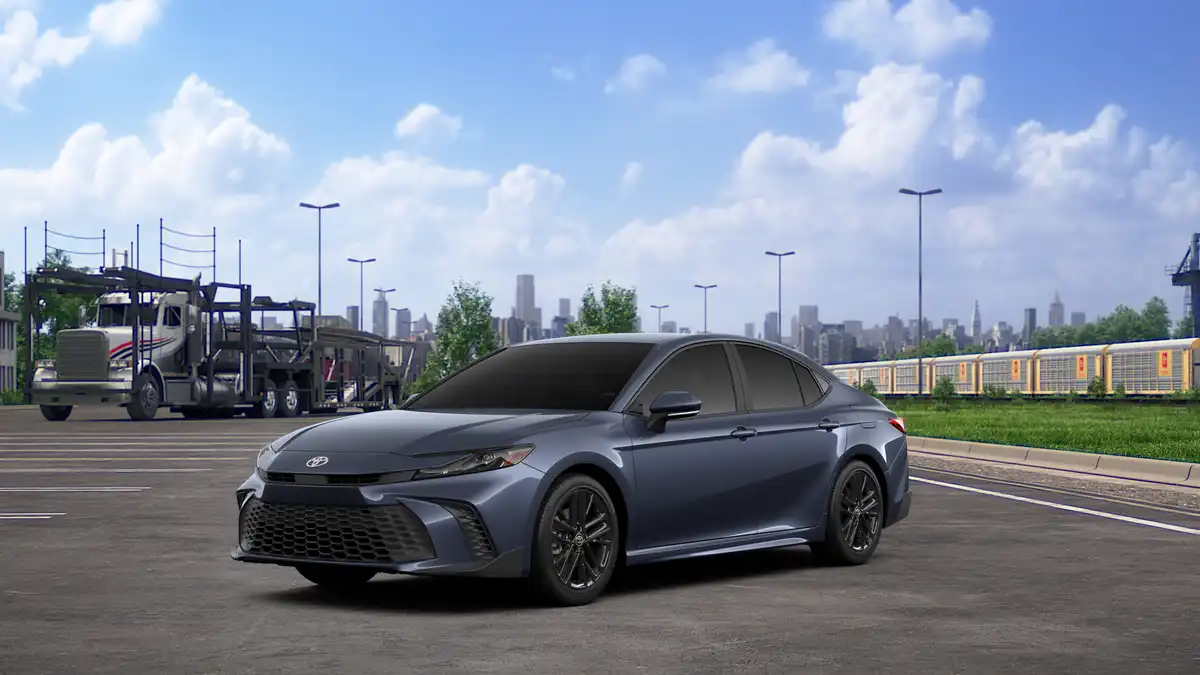 2026 Toyota Camry SE Hybrid's photo
