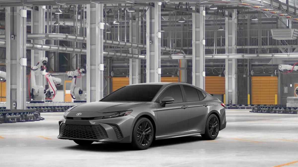 2026 Toyota Camry SE Hybrid's photo