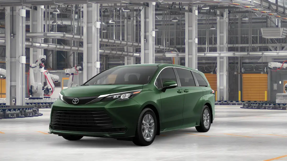 2026 Toyota Sienna LE 8-Passenger Hybrid AWD's photo