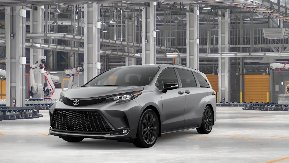 2026 Toyota Sienna XSE 7-Passenger Hybrid FWD's photo