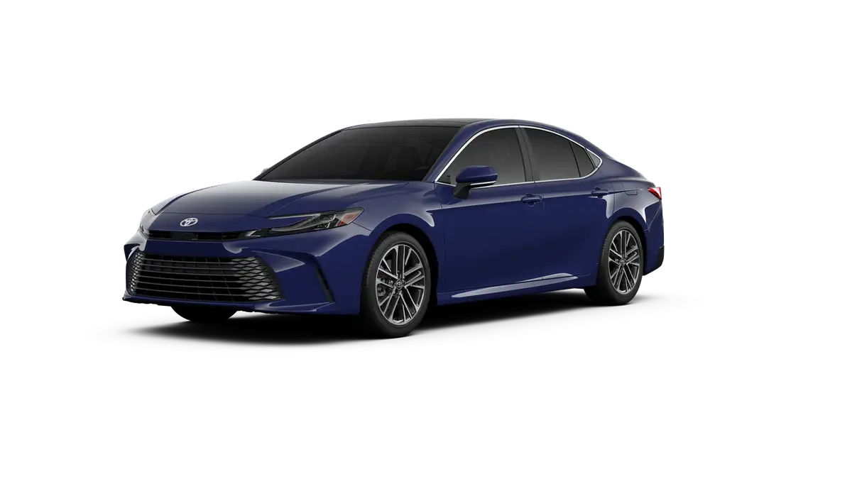 2025 Toyota Camry XLE Hybrid's photo