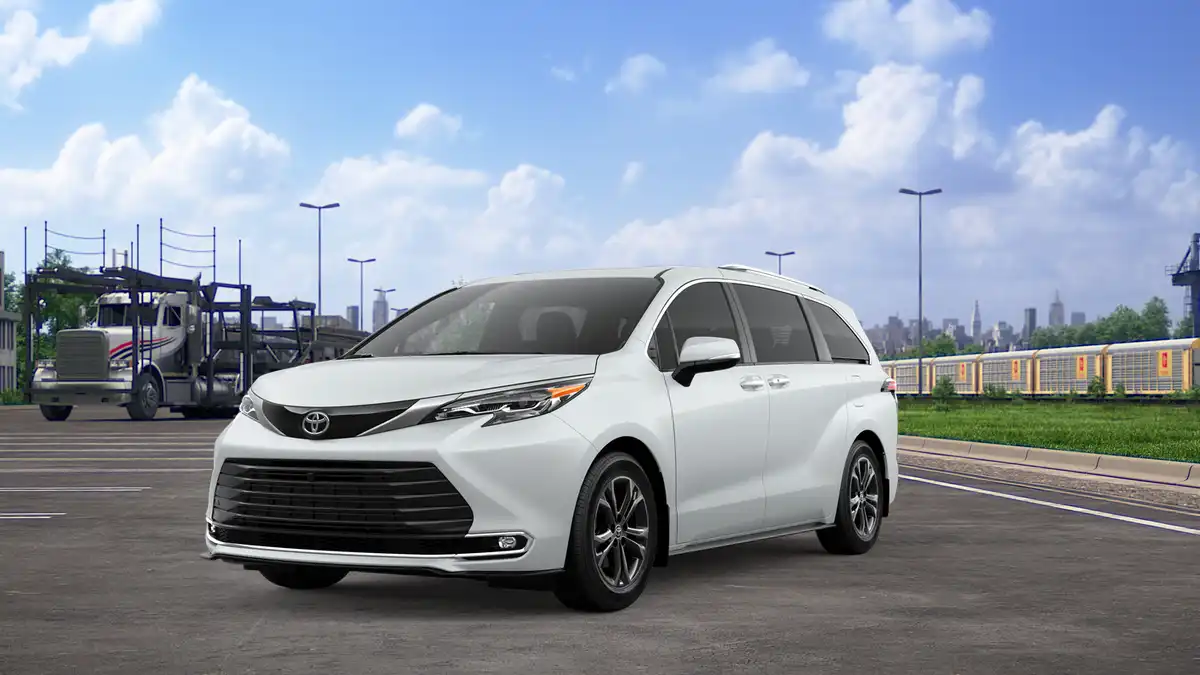 2026 Toyota Sienna Platinum 7-Passenger Hybrid AWD's photo