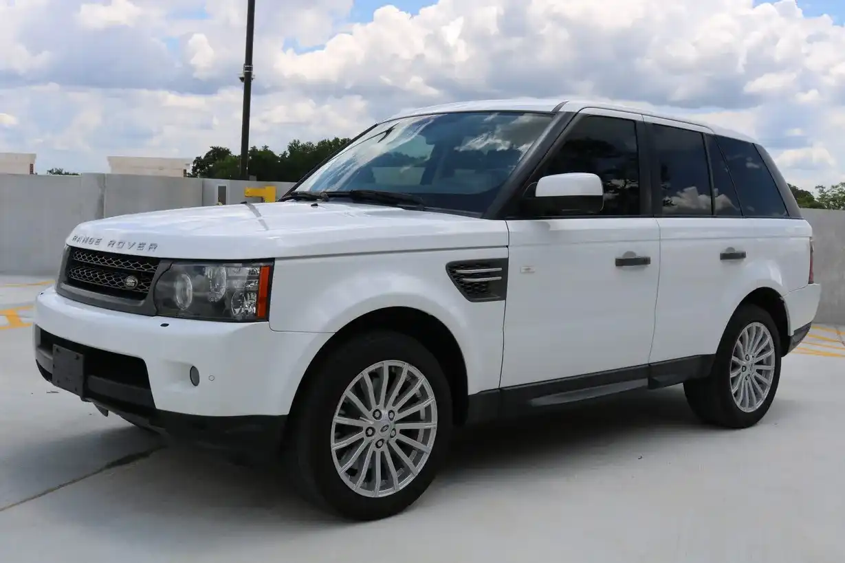 2011 Land Rover Range Rover Sport HSE's photo