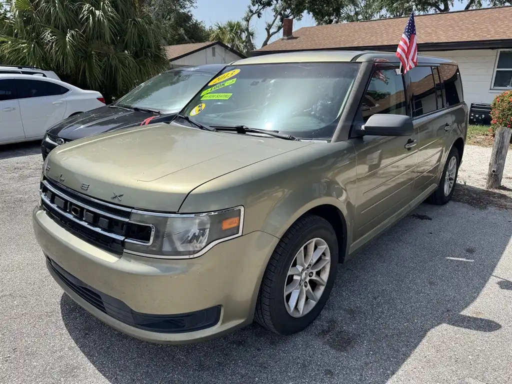 2013 Ford Flex SE FWD's photo