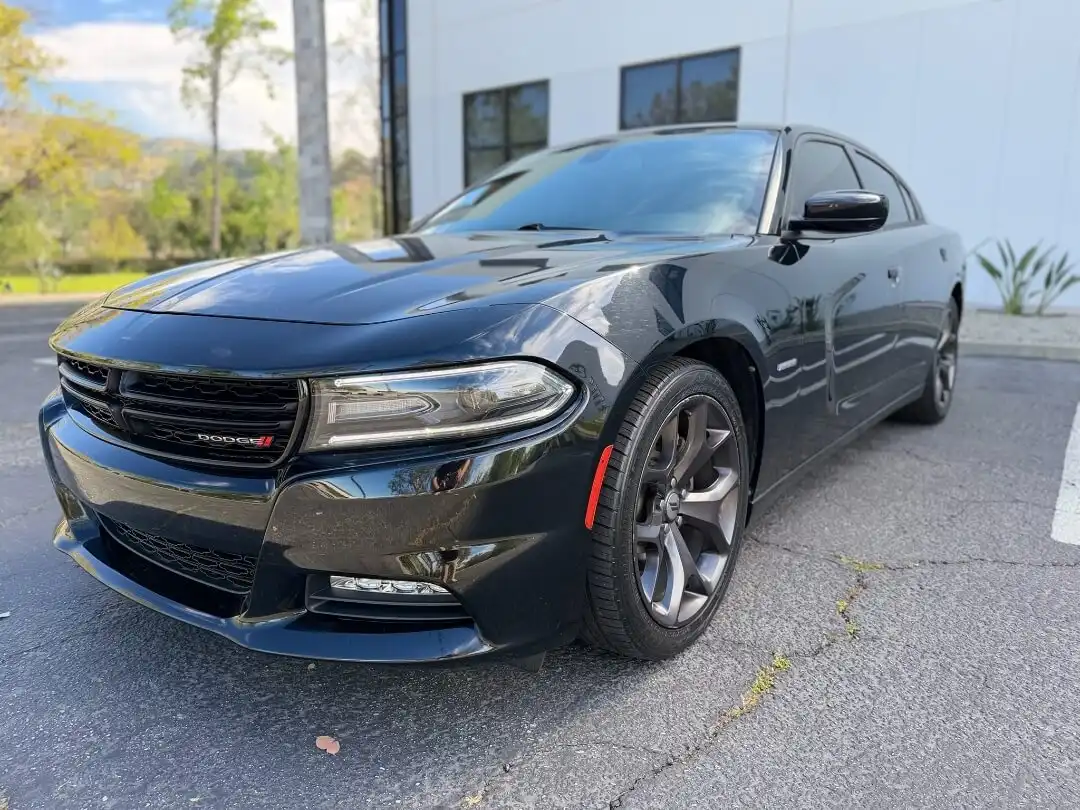 2017 Dodge Charger R/T's photo
