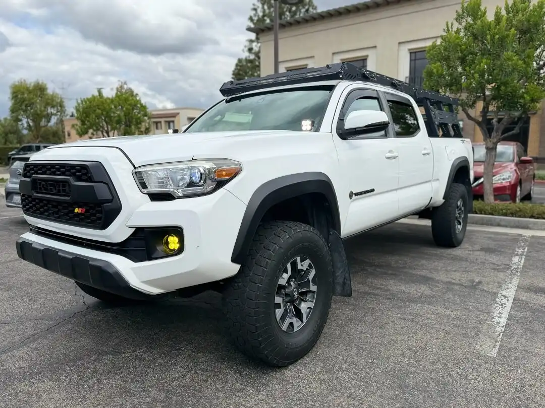 2017 Toyota Tacoma TRD Off Road Double Cab 4x4 Auto LB's photo
