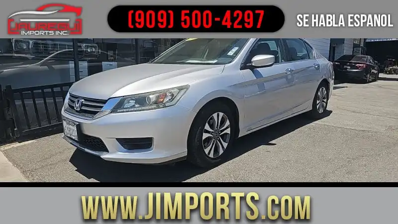 2013 Honda Accord LX Auto's photo