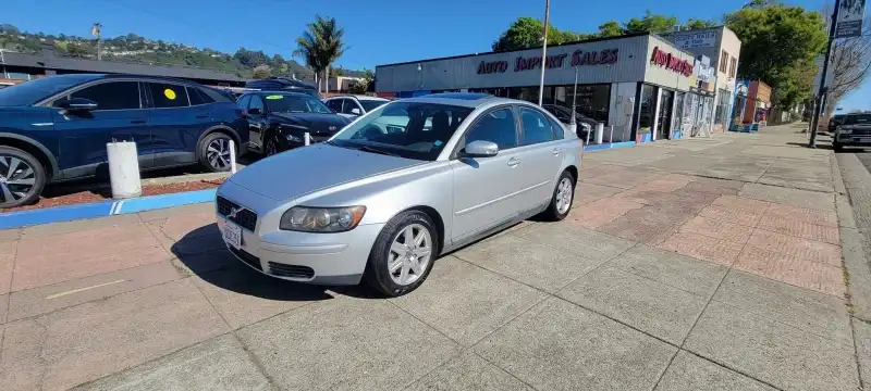 2007 Volvo S40 2.4i Manual's photo