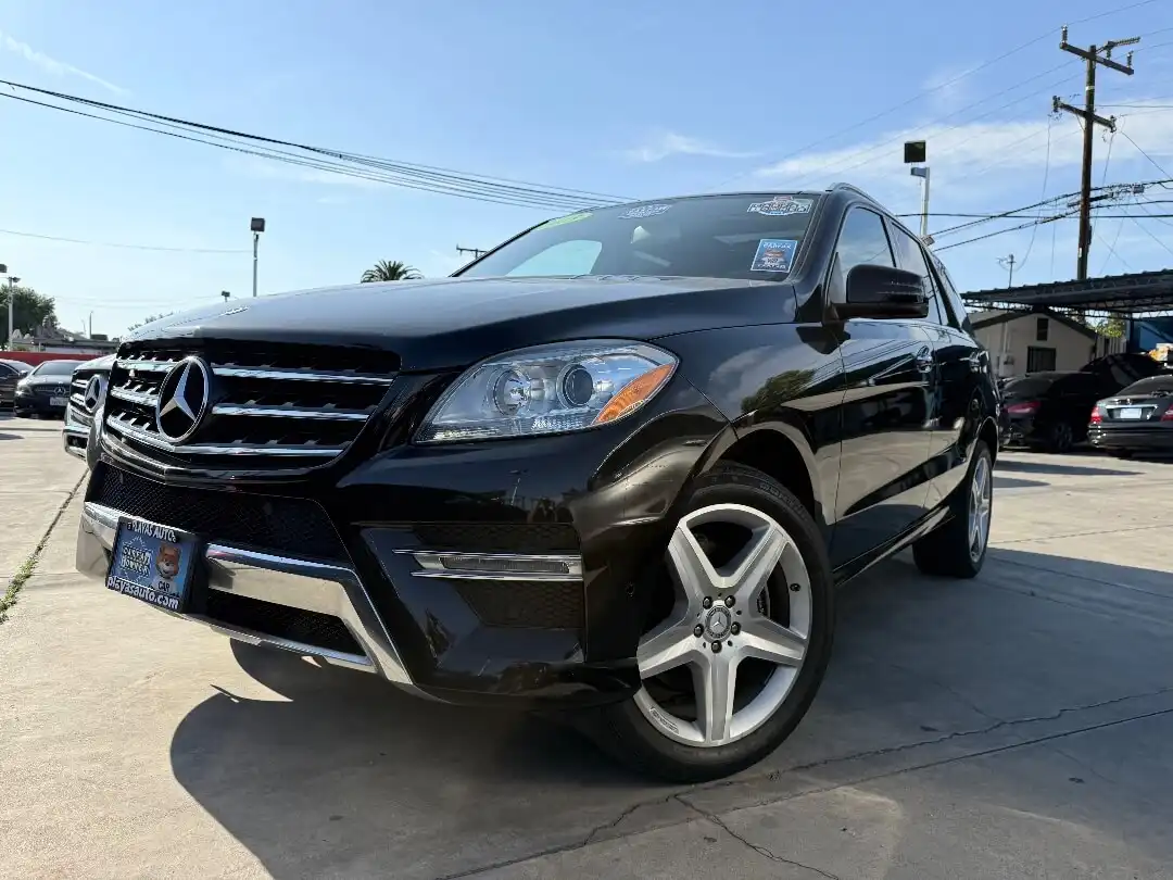 2015 Mercedes-Benz M-Class ML400 4MATIC's photo