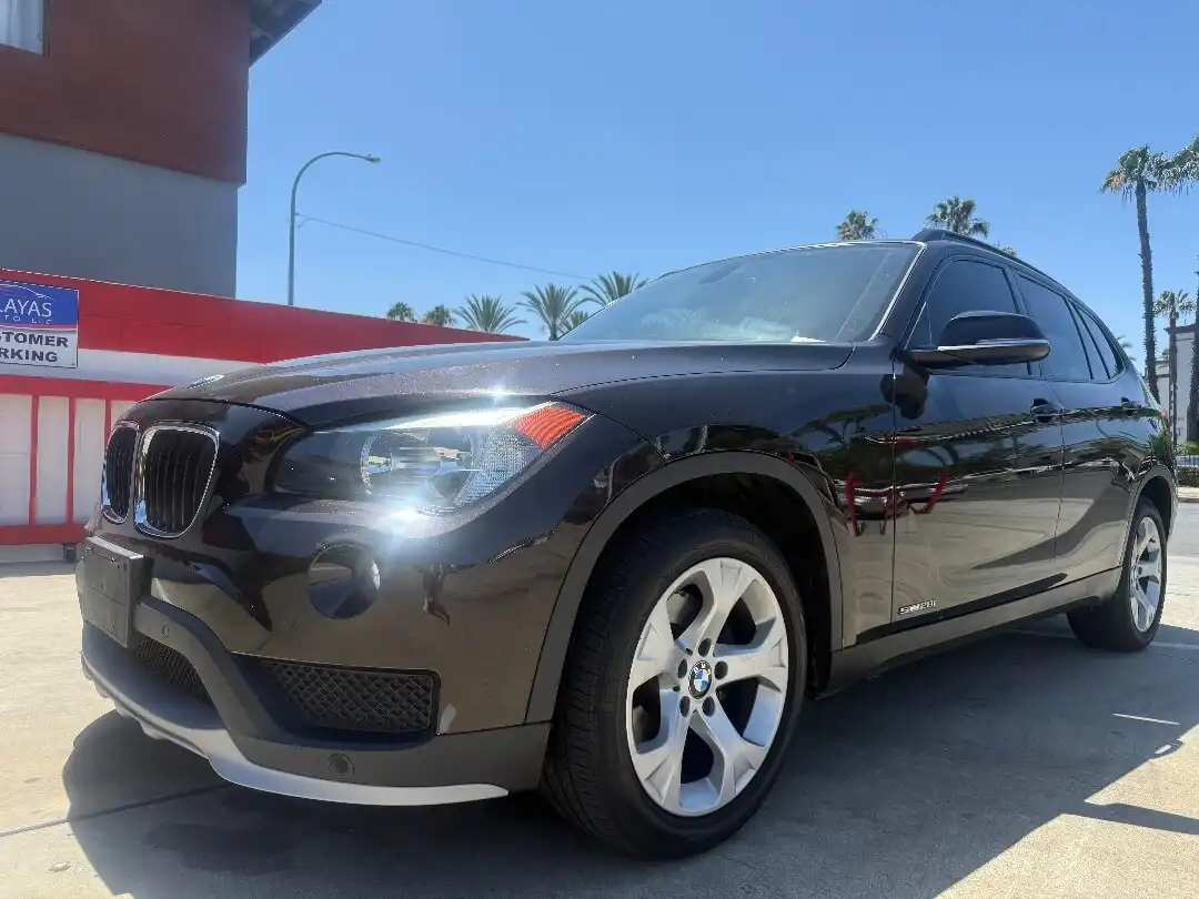 2015 BMW X1 sDrive28i's photo