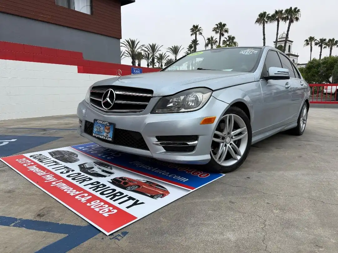 2014 Mercedes-Benz C-Class C250 Luxury's photo