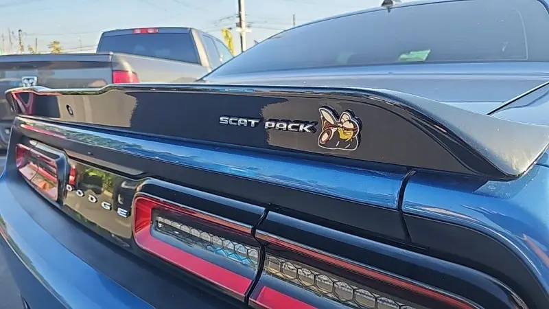 2021 Dodge Challenger R/T Scat Pack photo 5