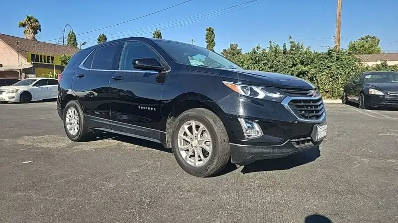 2020 Chevrolet Equinox AWD LT 1.5T's photo