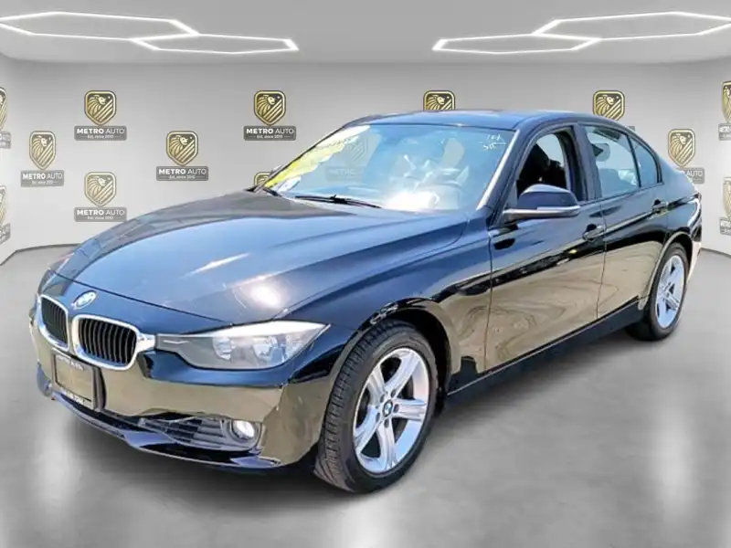 2012 BMW 3 Series 328i Sedan's photo