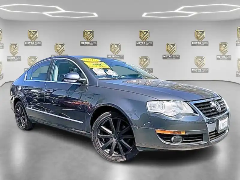 2010 Volkswagen Passat Komfort 6AT PZEV's photo