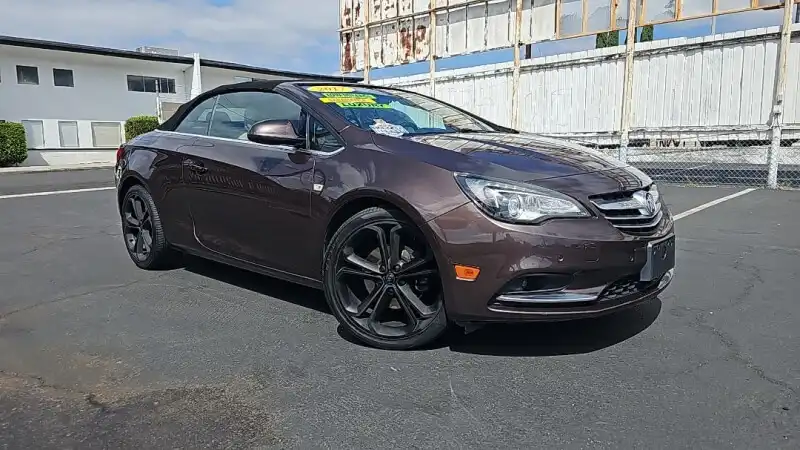 2017 Buick Cascada Premium's photo