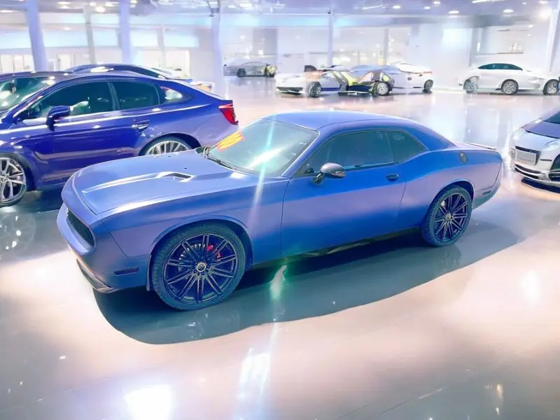 2014 Dodge Challenger SXT Plus photo 3