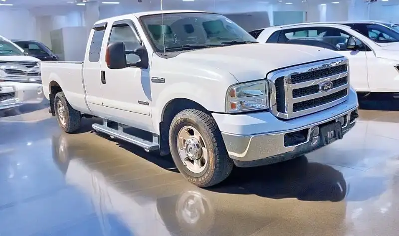 2005 Ford F-250 XLT SuperCab SWB's photo